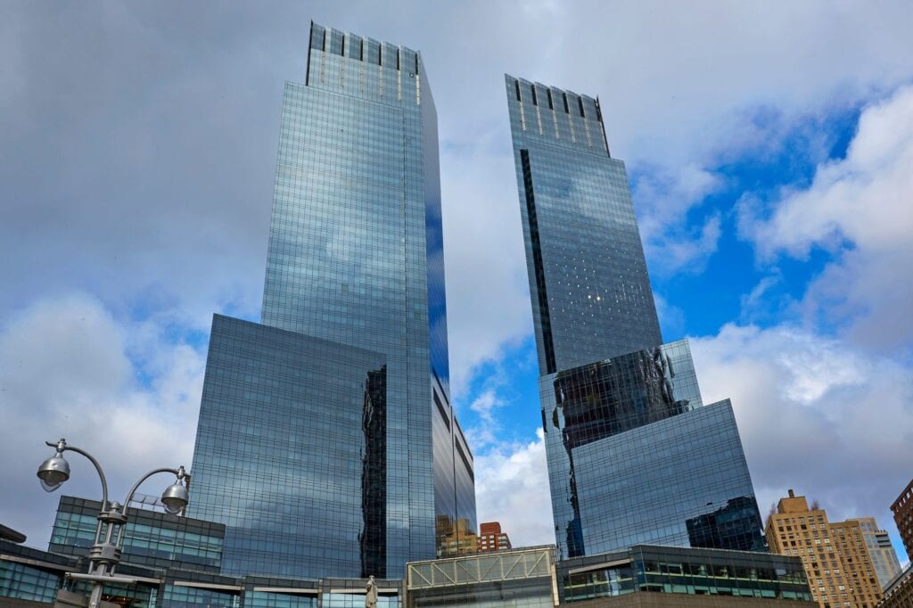Time Warner Center Tourist's Book The World's Travel Guide