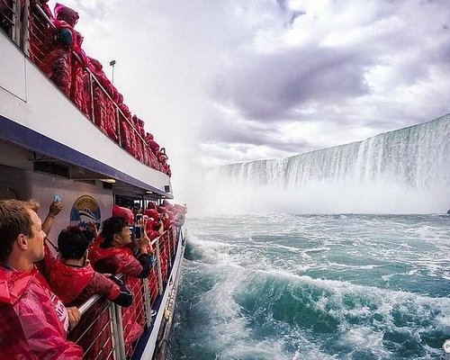 Niagara Falls Boat Tours