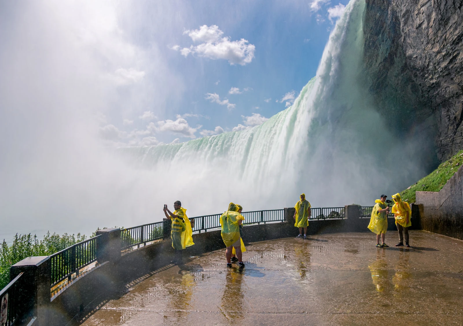 Niagara Falls Tours